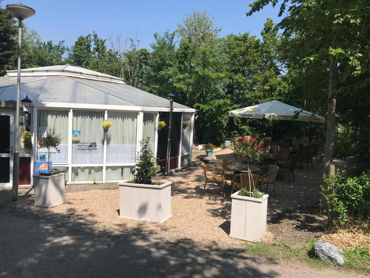 Bungalow Aan De Thoolse Kust Poortvliet Exterior foto